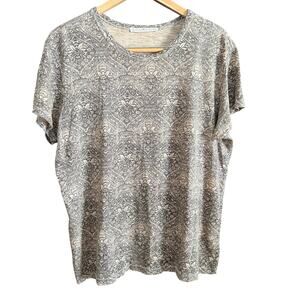 PERUVIAN CONNECTION | Taupe and Black Printed Round Neck Pima Cotton Tee Medium